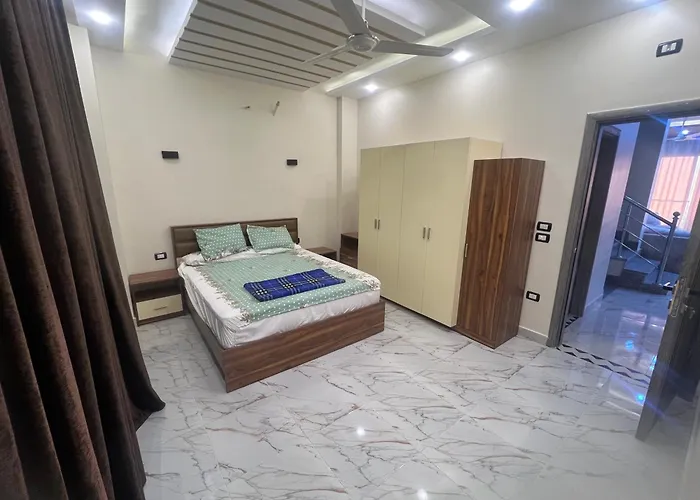 Sky Star 135 Villa *